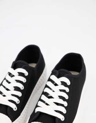 black laces for trainers