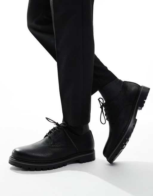 schuh - Paxton - Scarpe stringate in pelle nera con suola spessa