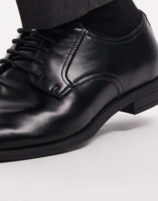schuh Rail lace up shoes in black leather, 2 of 4