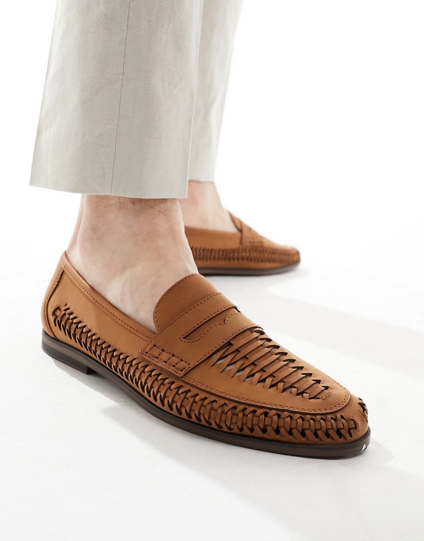 schuh Reem woven loafers in tan-Brown
