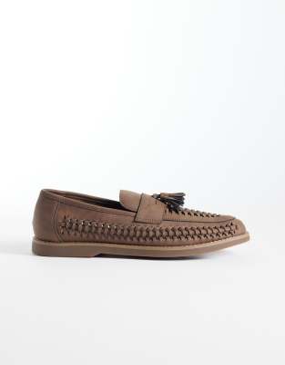 Schuh Robbie Woven Loafers With Tassels In Brown
