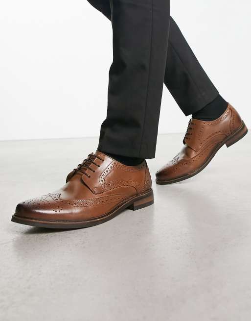 schuh – Rowland – Jasnobrązowe brogsy ze skóry 