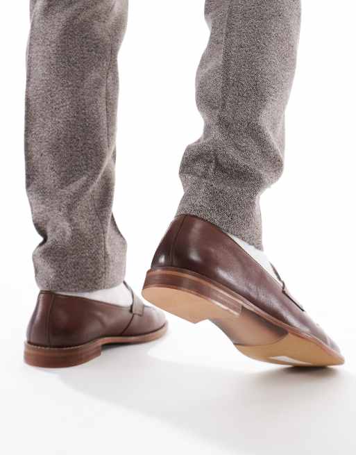 schuh Rune loafers in brown leather, 4 of 4