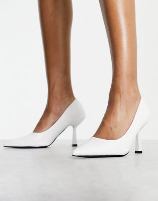 schuh Silence heeled shoes in white - ASOS Price Checker