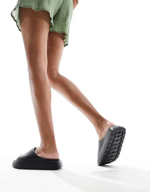 schuh Tatia slides in black, 3 of 4