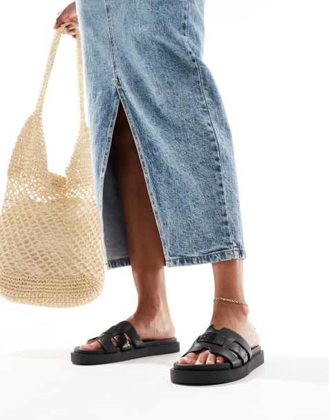 schuh - Timmy - Platte sandalen in zwart met krokodillenmotief - view 1