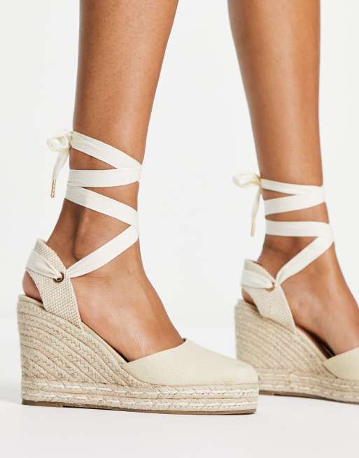 White closed toe espadrille hot sale wedges