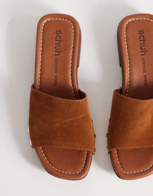Schuh Verity studded heeled clogs in brown suede, 3 of 4