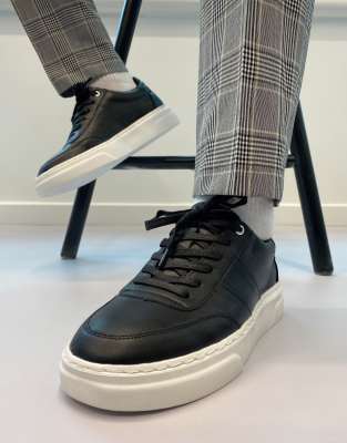 schuh chunky trainers