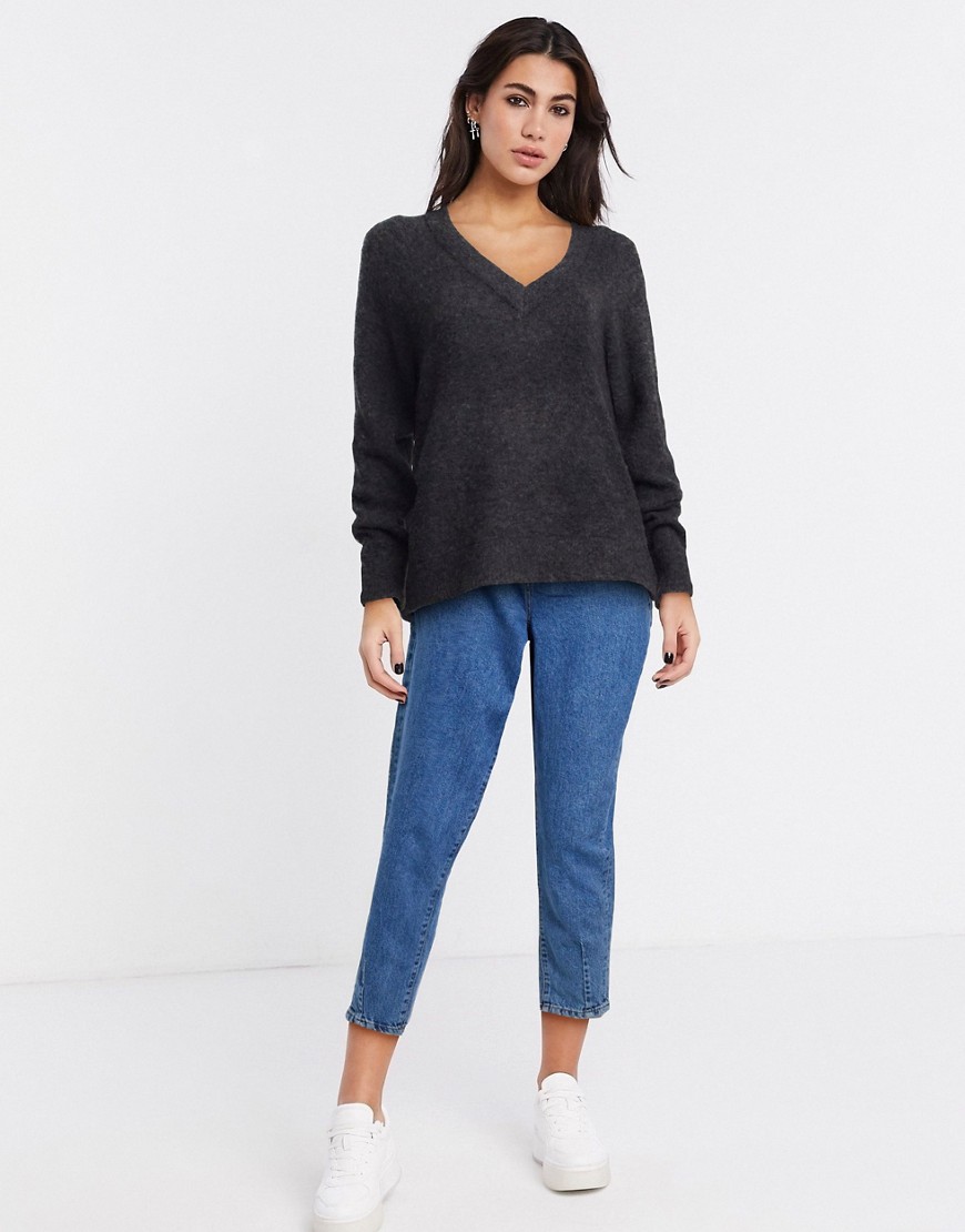 Selected anna long sleeve v neck in gray