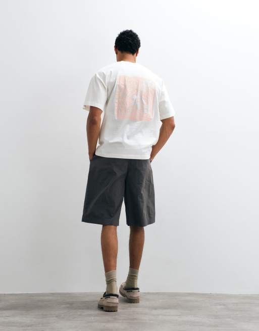 Selected boxy fit t-shirt with pink abstract flower backprint in cream, 3 of 5