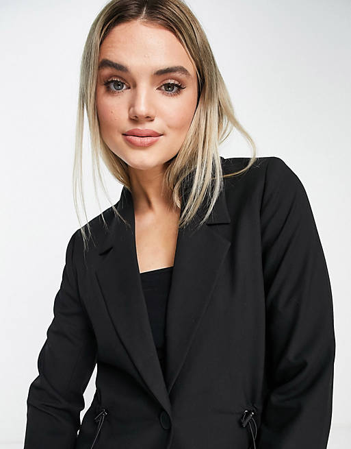  Selected Femme blazer with toggle waist detail in black 