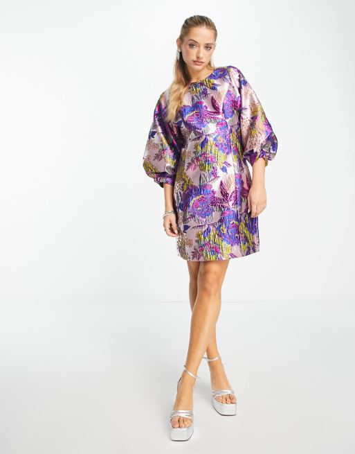 Selected Femme – Blommig jacquardvävd miniklänning i oversize med volymärmar  