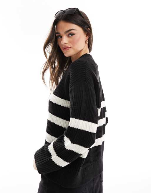 Selected Femme – Bloomie – Strickjacke in Schwarz mit weißen Streifen, 2 von 4