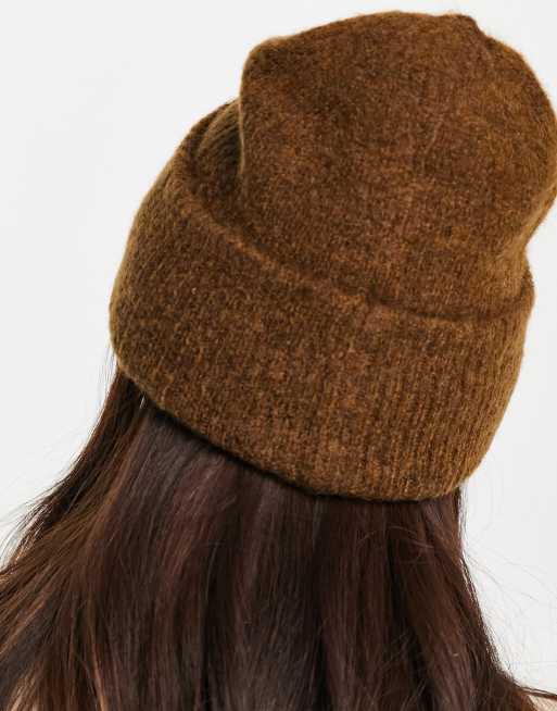 Selected Femme brushed wool ribbed knit beanie hat in brown, 4 of 4
