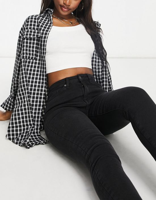 https://images.asos-media.com/products/selected-femme-cotton-blend-sophia-mid-rise-skinny-jeans-in-black-black/23145195-4?$n_550w$&wid=550&fit=constrain
