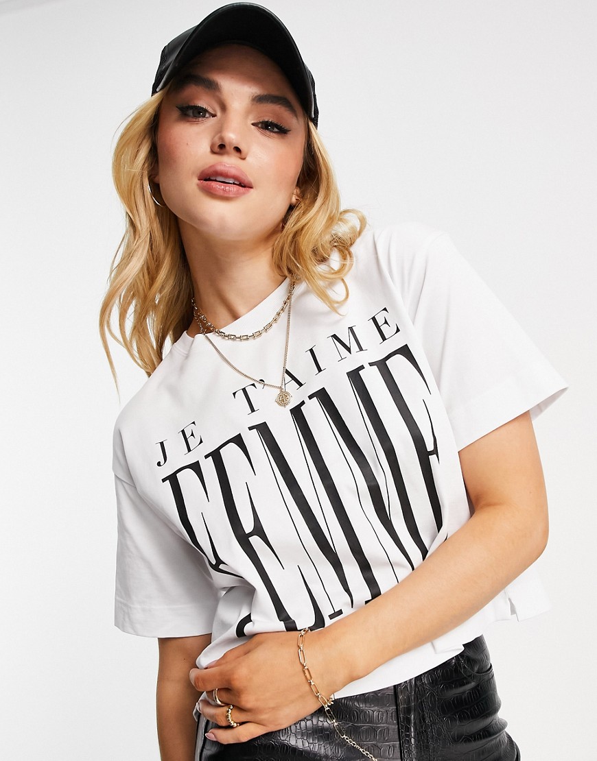 Selected Femme - Cropped T-shirt med print foran i hvid, økologisk bomuldsblanding