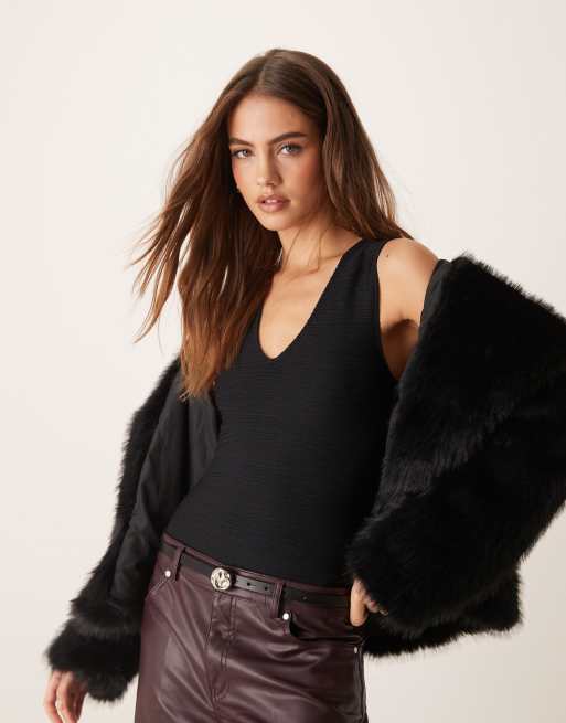 Selected Femme – Czarne brokatowe body z fakturowanego materiału