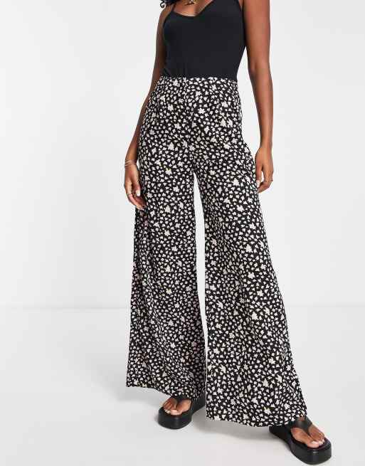 Selected Femme floral wide leg trouser in black | ASOS