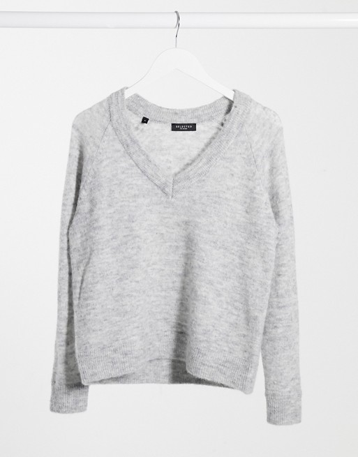 Selected Femme jumper with v-neck in brushed knit in grey