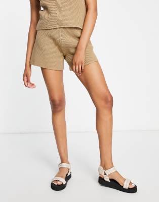 新品未使用　今季　Short knit Camel KNIT SHORTS - Ocher | ZARA United States