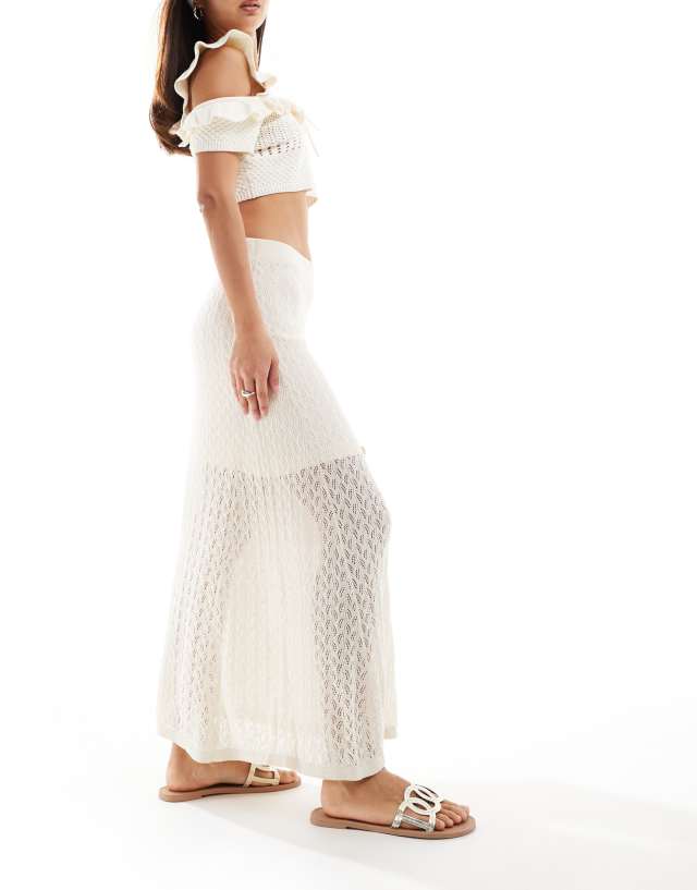 Selected - femme knitted crochet maxi skirt in beige