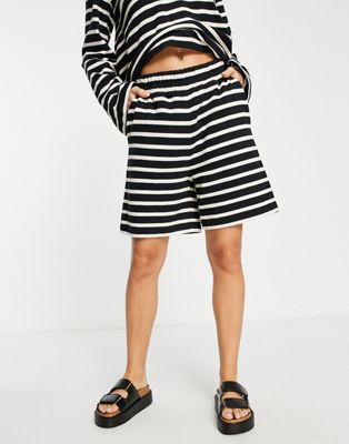 Selected Femme knitted shorts co-ord with elasticated waistband in black stripe