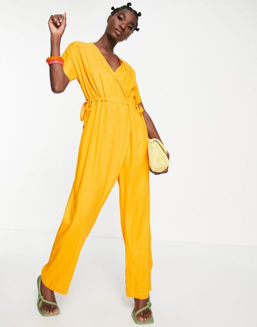 Enzovoorts Inloggegevens Tether Selected Femme linen blend jumpsuit with tie waist in orange | ASOS