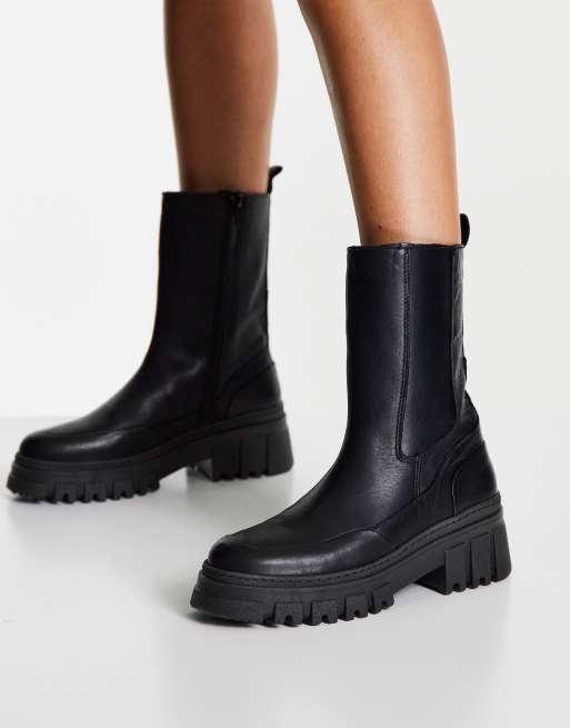 Black boots shop ankle length