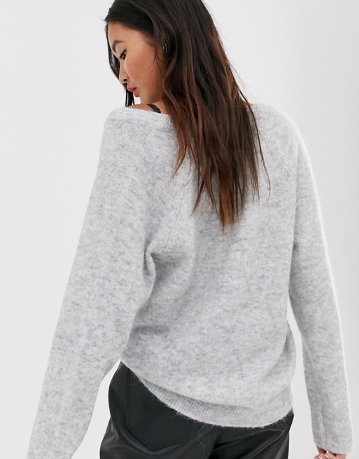 Super Selected Femme oversized knitted v-neck sweater | ASOS QM-81