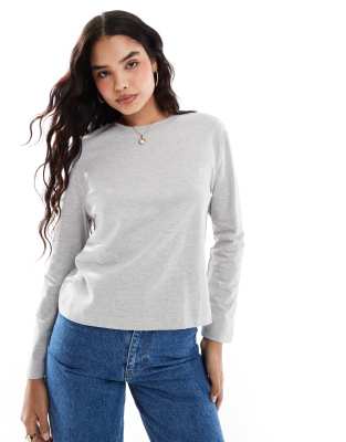 Femme oversized top in gray