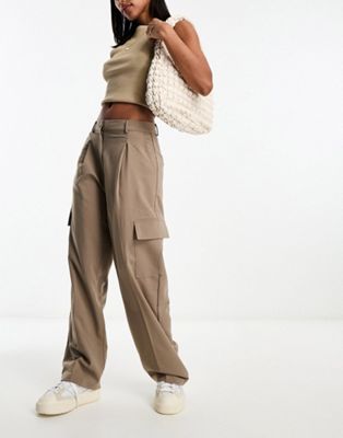 Selected Femme tailored wide leg cargo trousers in desert taupe - ASOS Price Checker