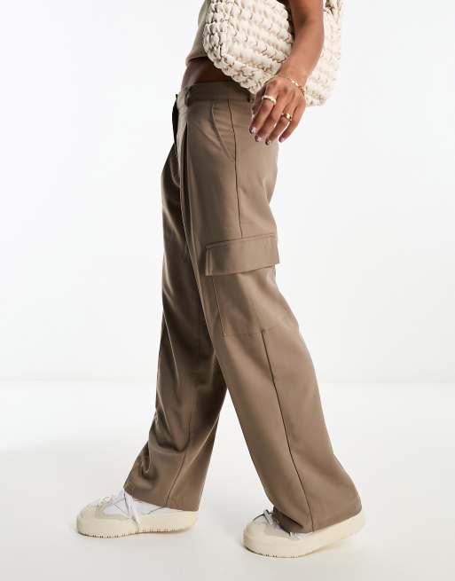 Selected Femme - Pantalon de costume cargo coupe ample - Taupe désert