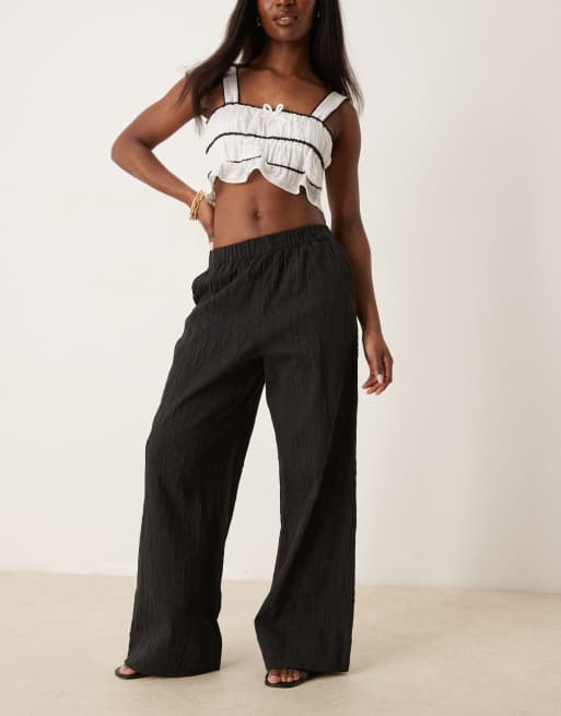 Selected Femme - Pantaloni ampi neri con motivo testurizzato