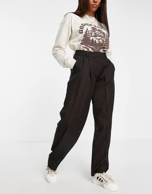 Selected Femme - Pantaloni sartoriali con pieghe sul davanti in misto lana marrone cioccolato - BROWN