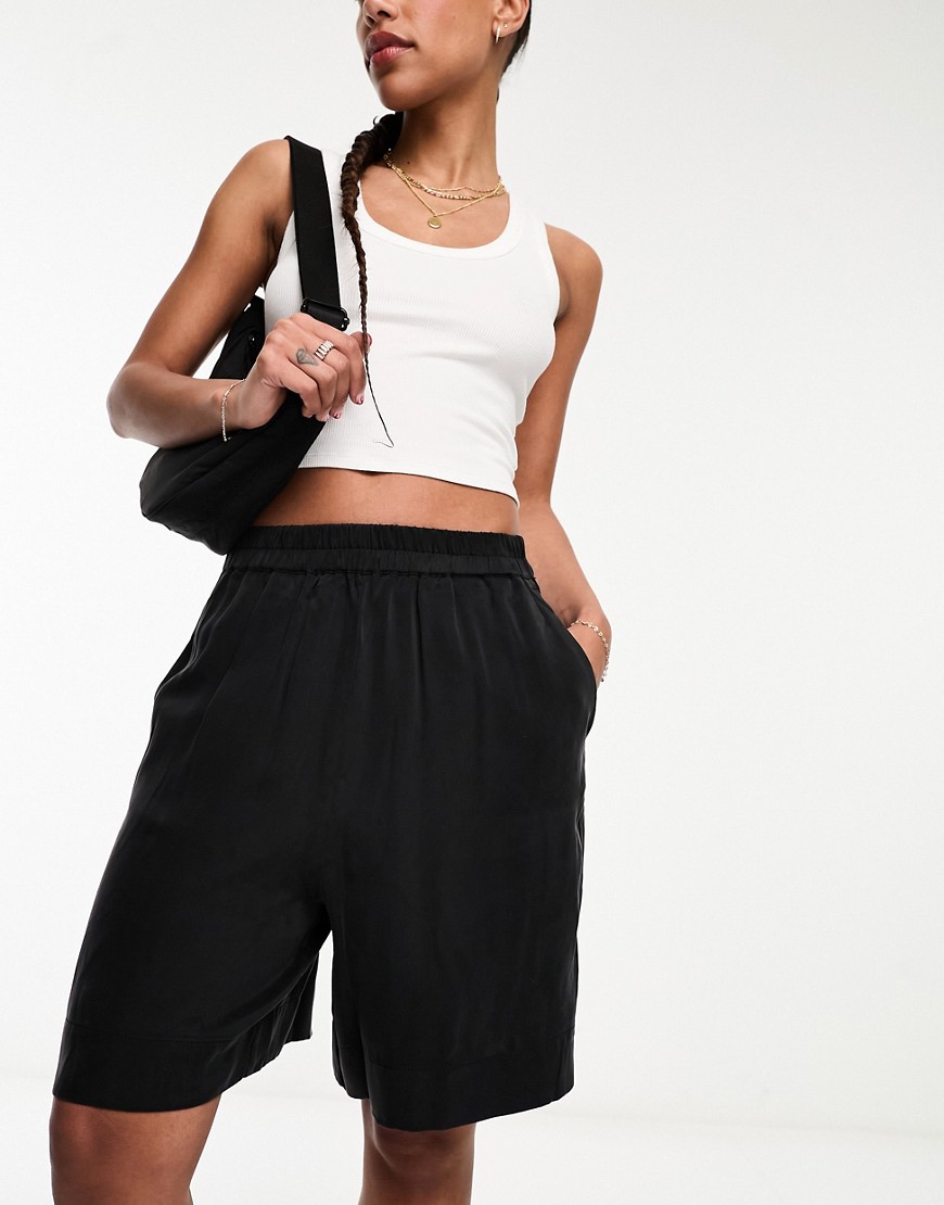Selected Femme relaxed cupro shorts in black