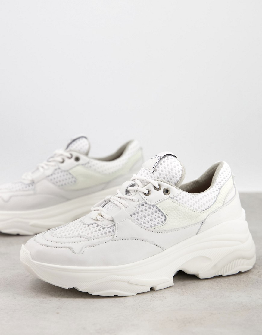 Selected Femme - Sneakers chunky in pelle con inserti a rete sportivi bianche-Bianco