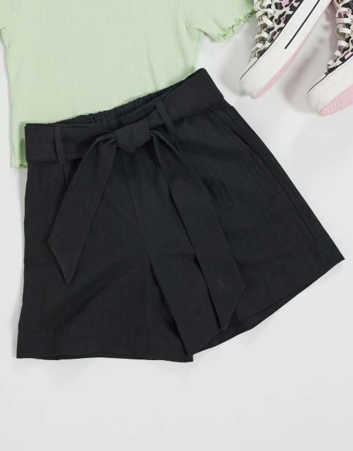 Selected Femme - Sorte shorts med bindebånd i taljen