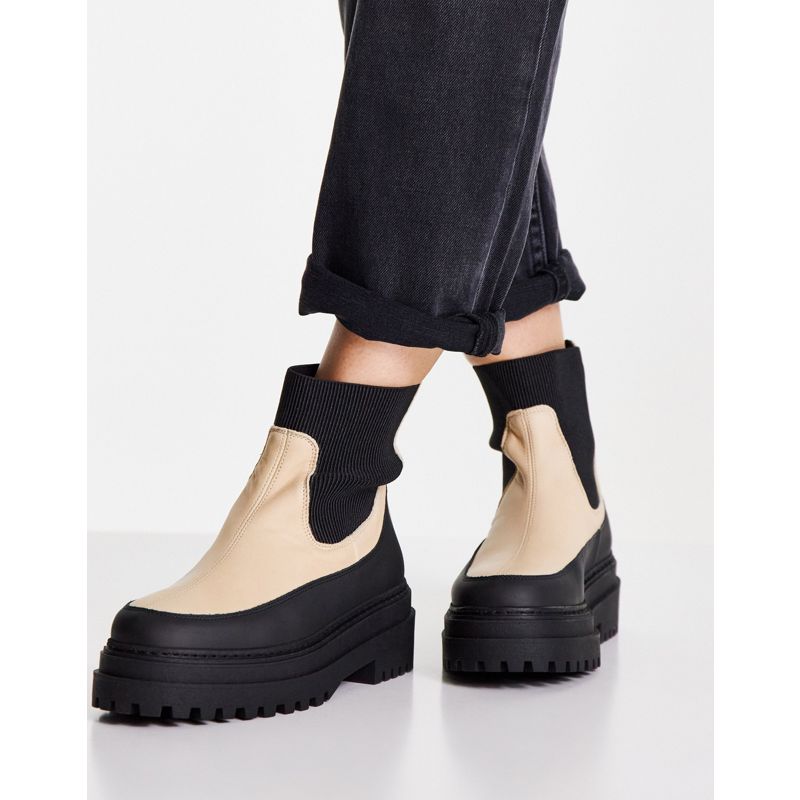  Designer Selected Femme - Stivali con suola spessa crema e nero