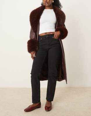 Selected Femme – Svarta smala jeans med asymmetriska detaljer - view 1