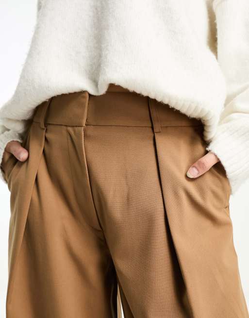 Selected Femme tailored wide leg pants with pleat front in camel