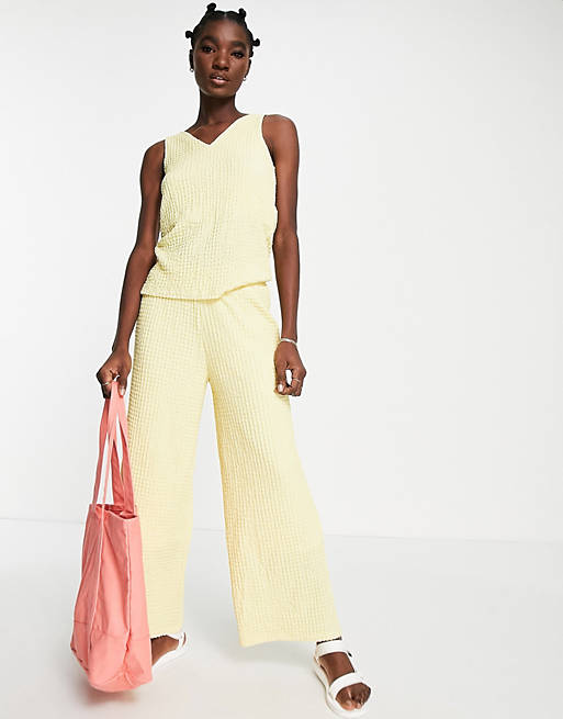 Extreem effectief temperament Selected Femme textured wide leg pants in pastel yellow - part of a set -  YELLOW | ASOS