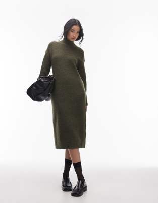 Femme turtle neck knit dress in green