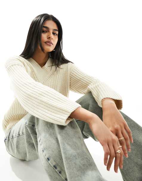 Selected Femme v neck knit jumper in beige - view 1