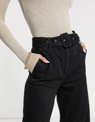 wide leg jeans with belt
