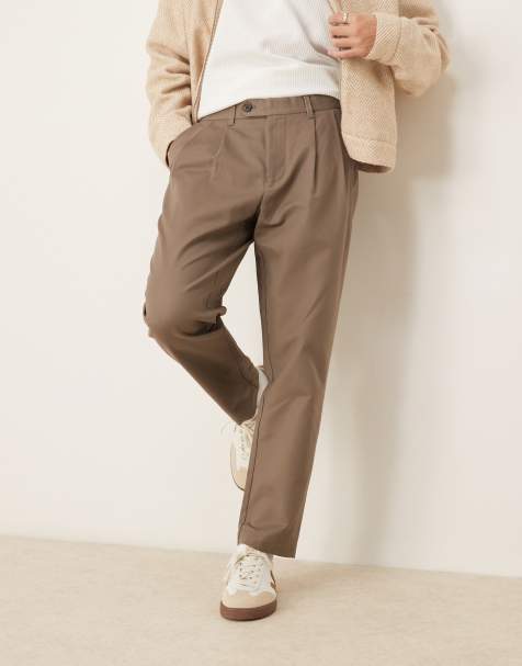Selected Homme – Adam – Schmal zulaufende Hose in Hellbraun mit Bundfalten - view 1