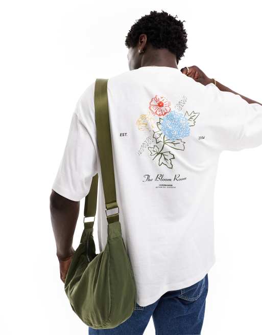 Selected Homme – Biały T-shirt oversize z nadrukiem z motywem kwiatów i sztuki na plecach