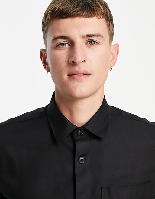 Men Selected Homme double pocket overshirt in black 