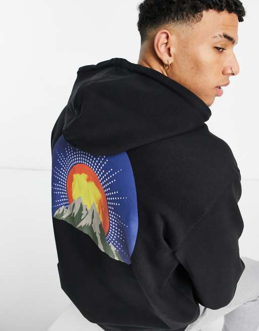 Selected Homme - Felpa con cappuccio comoda in cotone nera con stampa di montagna sul retro - BLACK