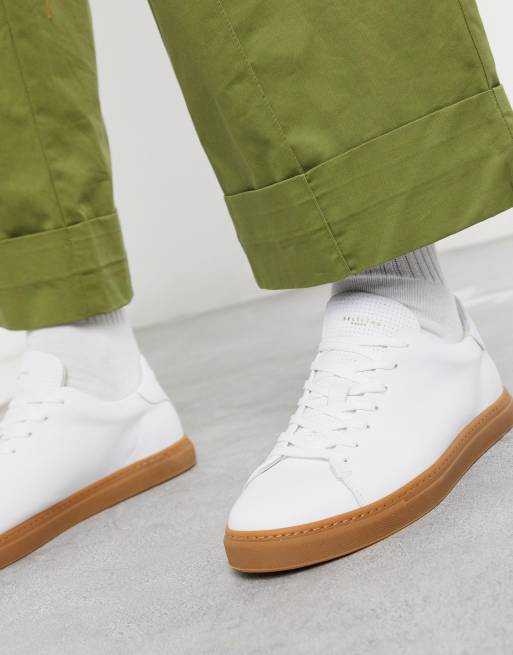 Mens white cheap trainers gum sole